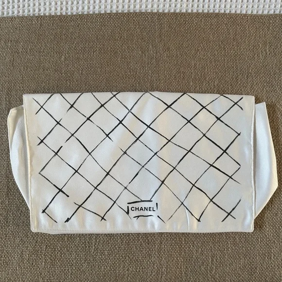 NWT Authentic Chanel Karl Lagerfeld ICOT3 Dust Bag - Picture 2 of 10